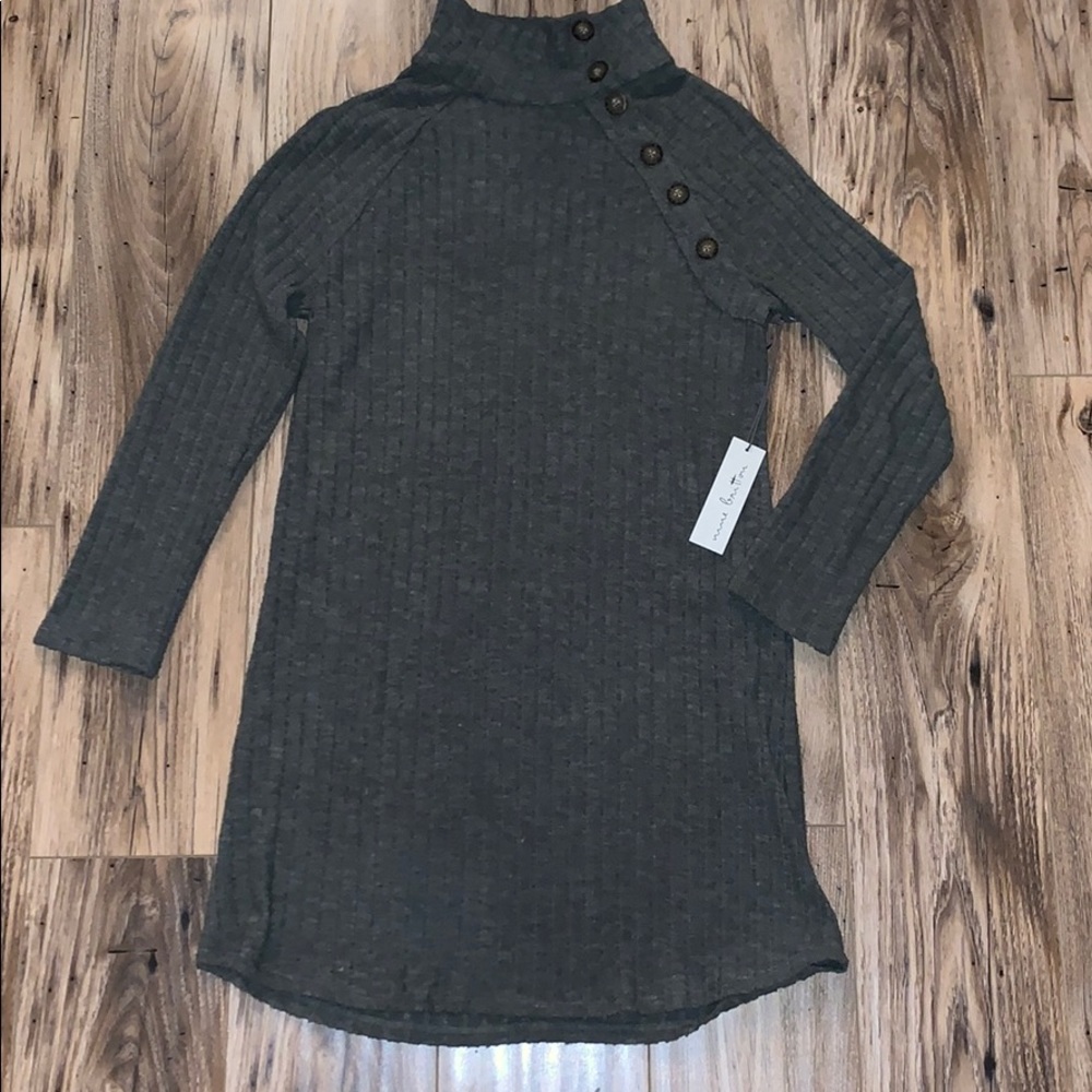 Nine Britton fleece long sleeve mini dress